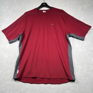Vintage Nike Shirt Mens Size XL Red Short Sleeve Crew Neck Lightweight